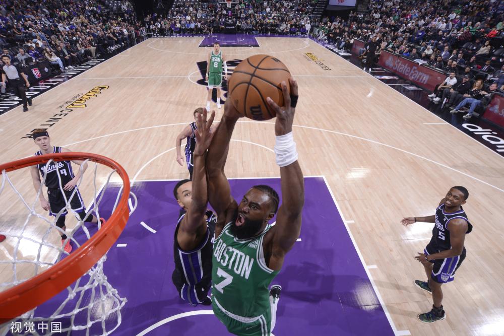 明星球员亲 明星球员亲