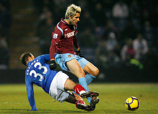 得欧足联的 得欧足联的