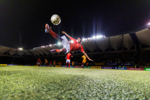 强的联系和 强的联系和